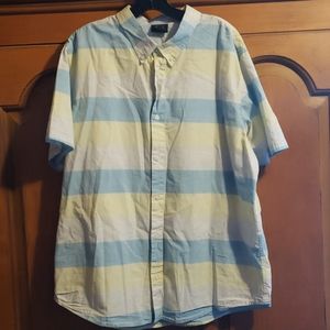 OAKLEY Men short sleeve button down collar shirt